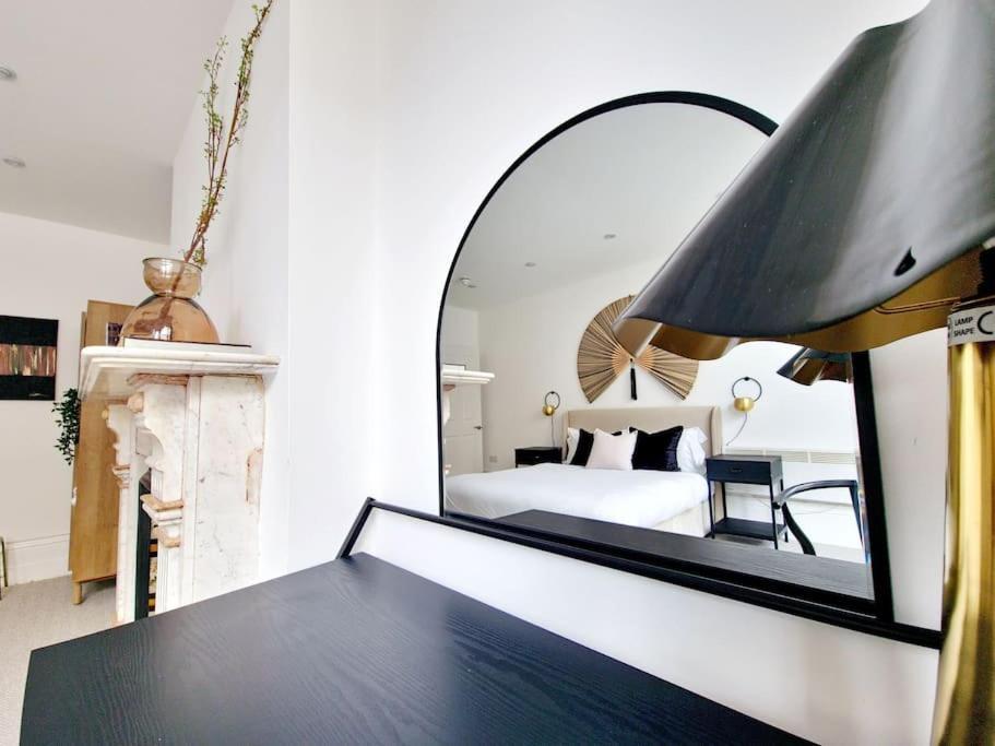 The Stray Adjacent, Interior-Designed 2-Bed Apartment- Luxury Harrogate Extérieur photo